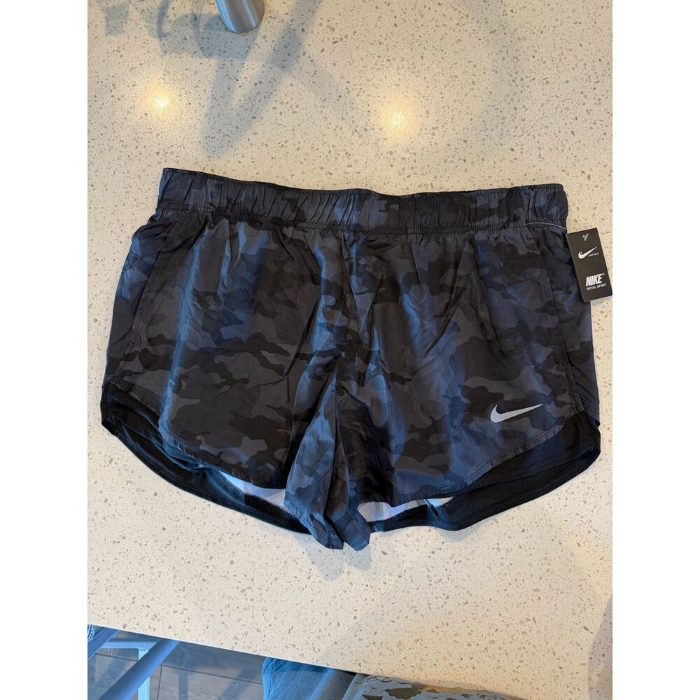 Nike Women's Dri-Fit Black Grey Camo Athletic Running Wind Shorts XXL